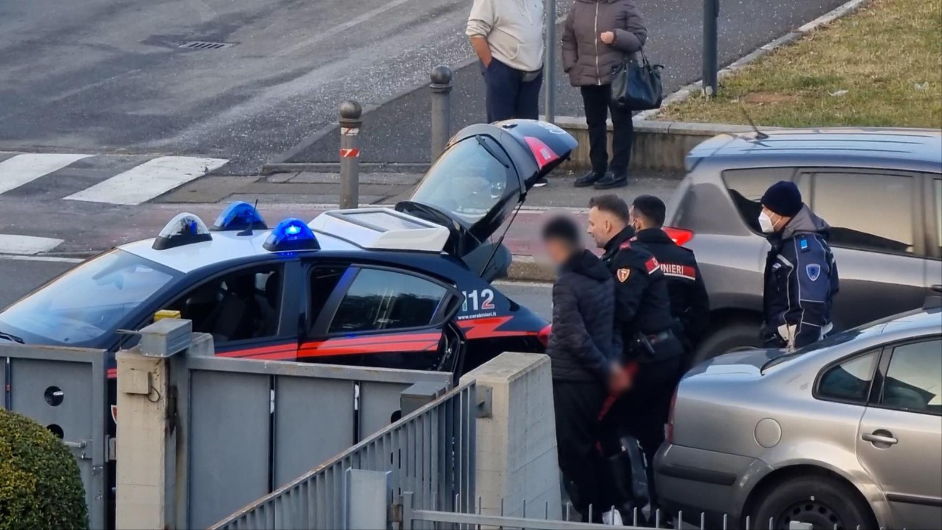 FOLLE INSEGUIMENTO A SAN LEONARDO, PUSHER ALBANESI ARRESTATI DAI ...